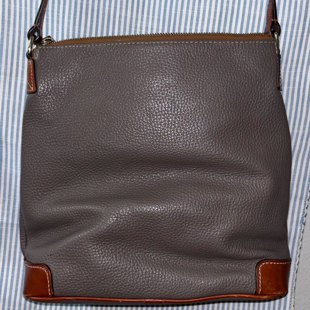 DOONEY & BOURKE PEBBLE GRAIN CROSSBODY HANDBAG - ELEPHANT - Picture 10 of 15